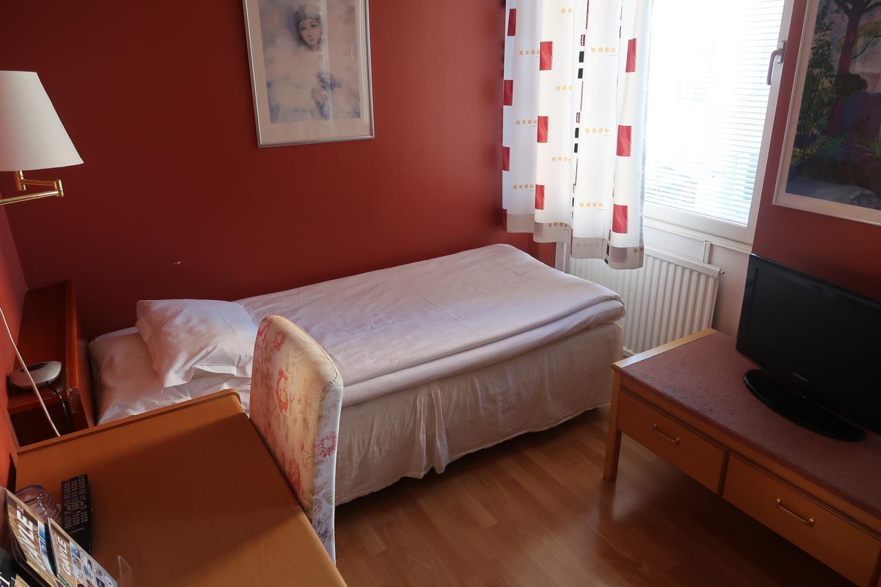 Hotel Aveny Bed & Breakfast 가블레 외부 사진