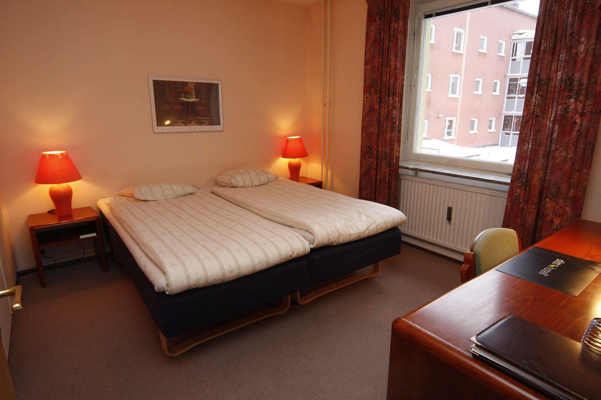 Hotel Aveny Bed & Breakfast 가블레 외부 사진
