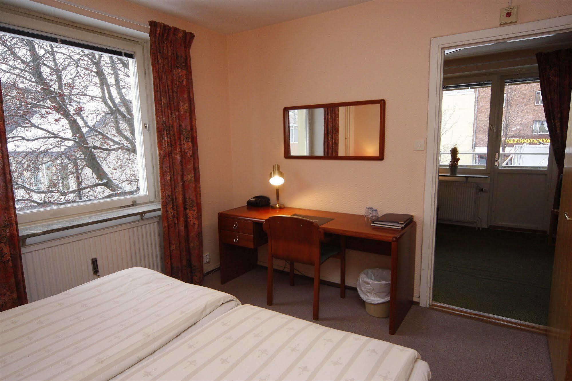 Hotel Aveny Bed & Breakfast 가블레 외부 사진