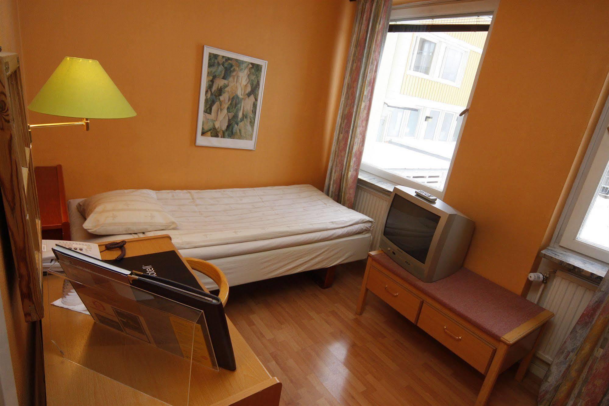Hotel Aveny Bed & Breakfast 가블레 외부 사진